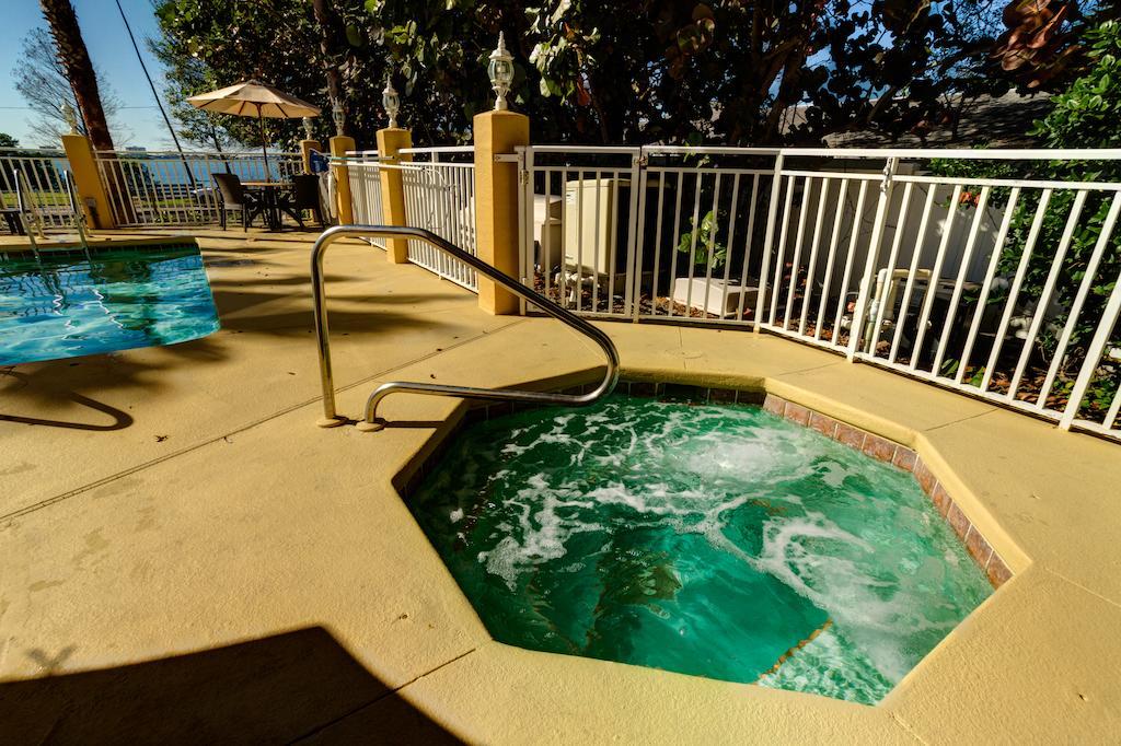 Comfort Suites Clearwater - Dunedin Exterior foto