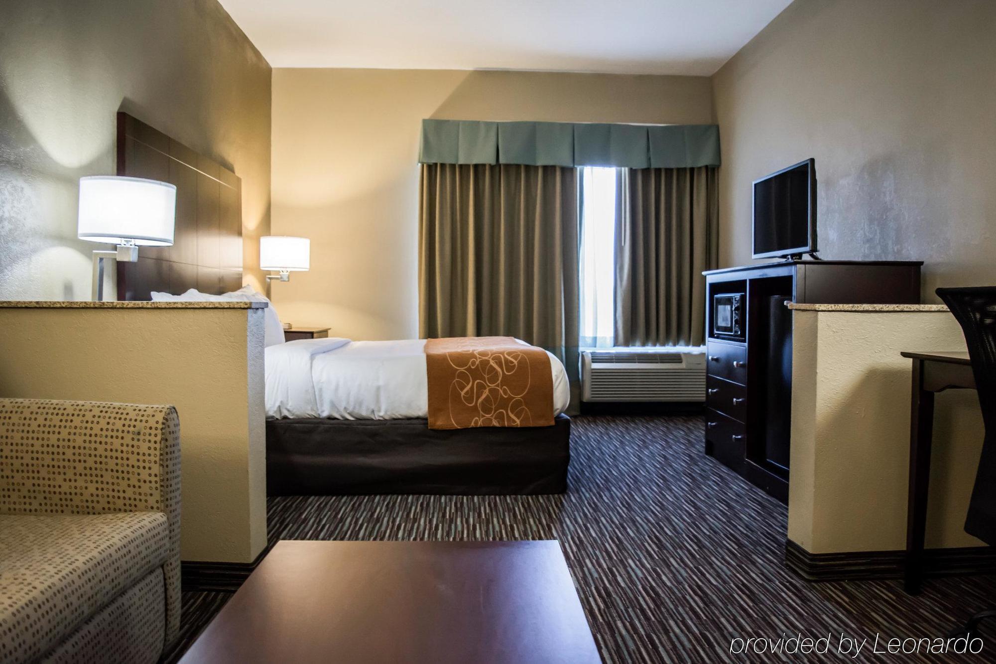 Comfort Suites Clearwater - Dunedin Exterior foto